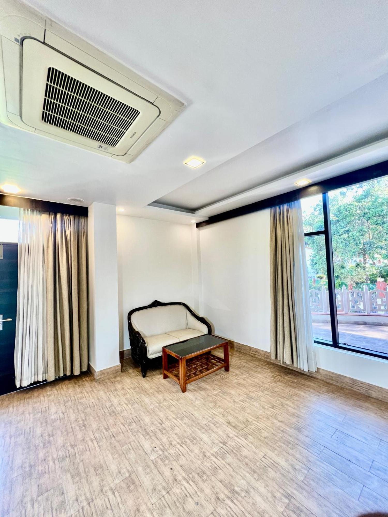 Sea Hawk - Luxury Hill Resort 4 Mins From Bhimtal Lake Exterior foto